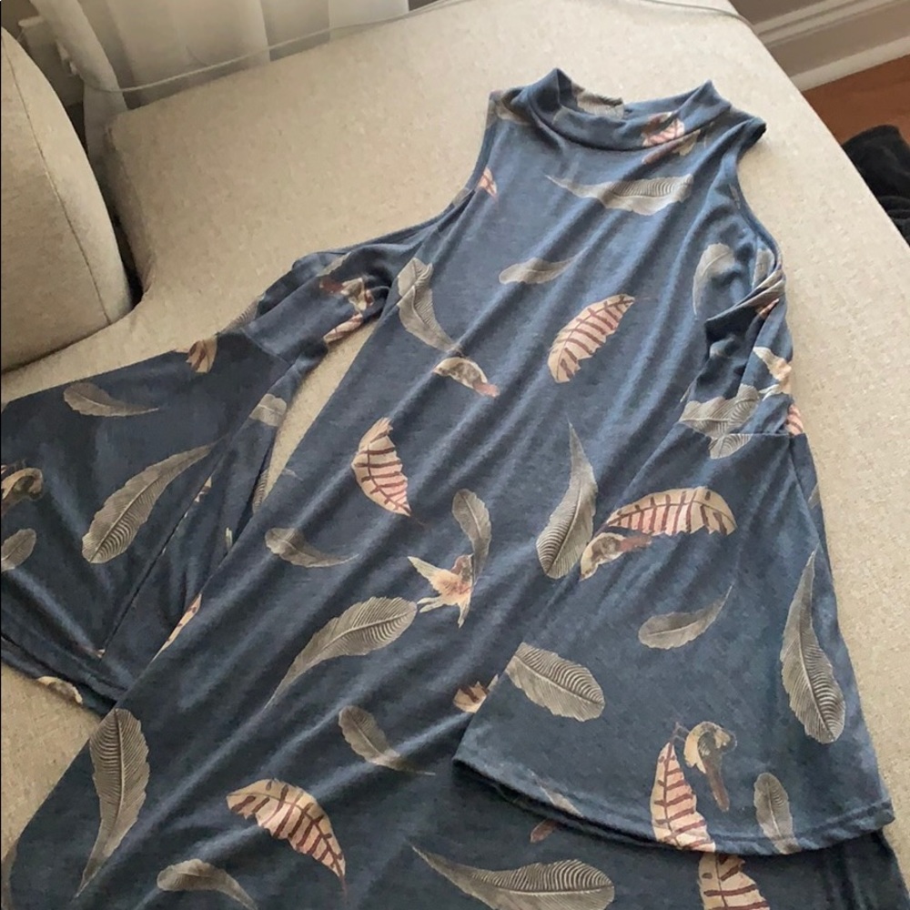 Bell Sleeve Feather Cotton Dress